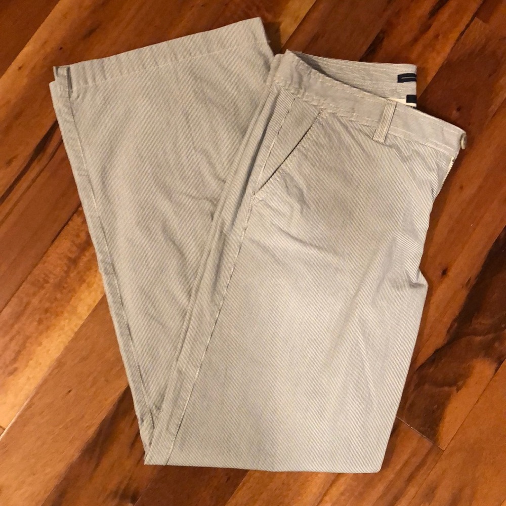 GAP wide leg pinstripe pants size 8 regular